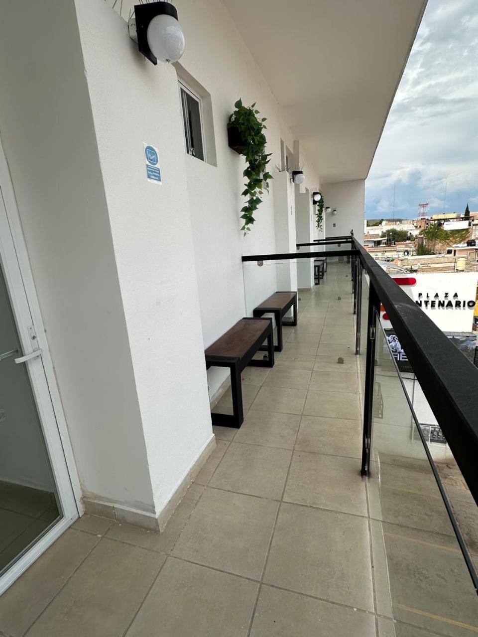 Hotel Plaza Centenario Juan Aldama Kültér fotó
